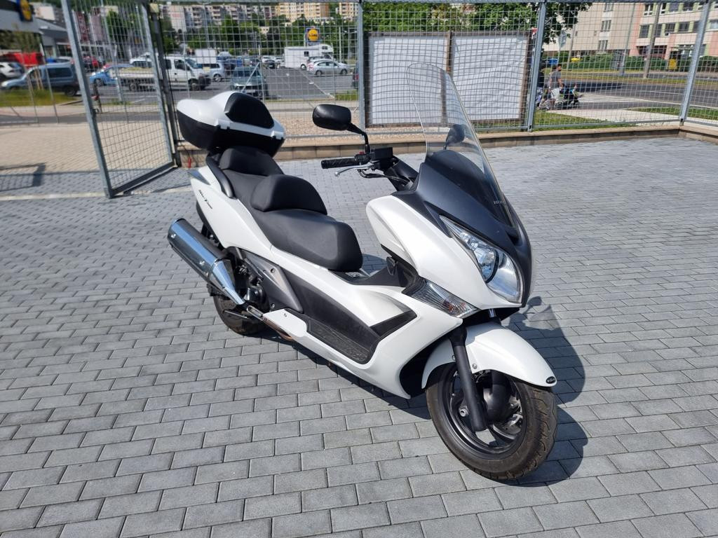 Honda SW-T400 