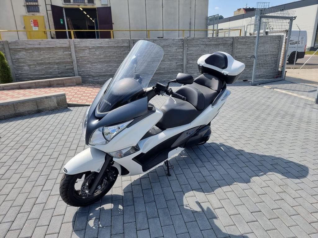 Honda SW-T400 