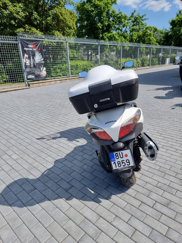 Honda SW-T400 