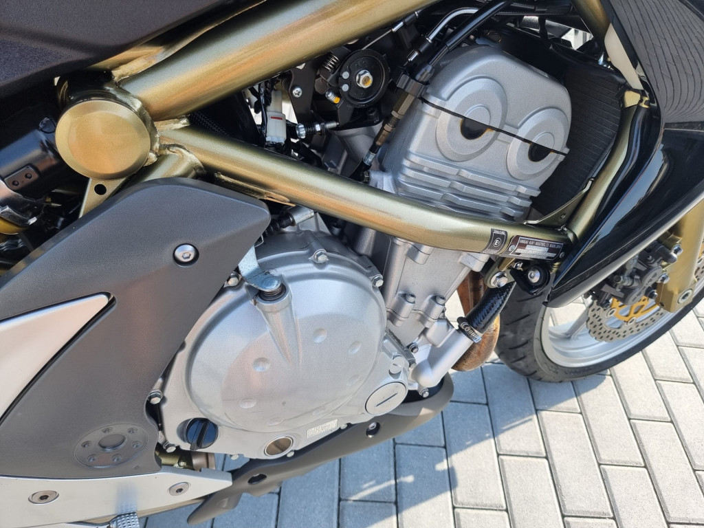 Kawasaki ER-6n nakedbike
