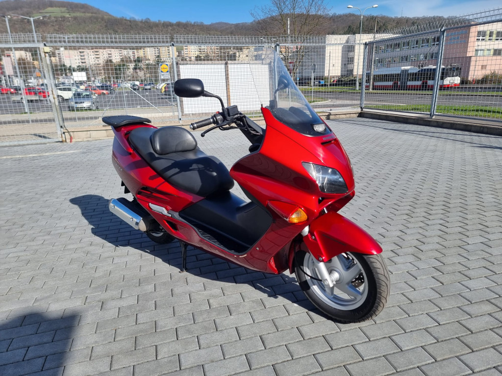 Honda Jazz 250
