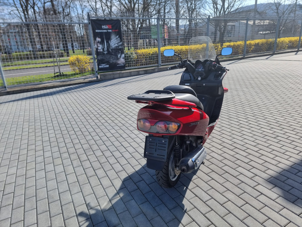 Honda Jazz 250