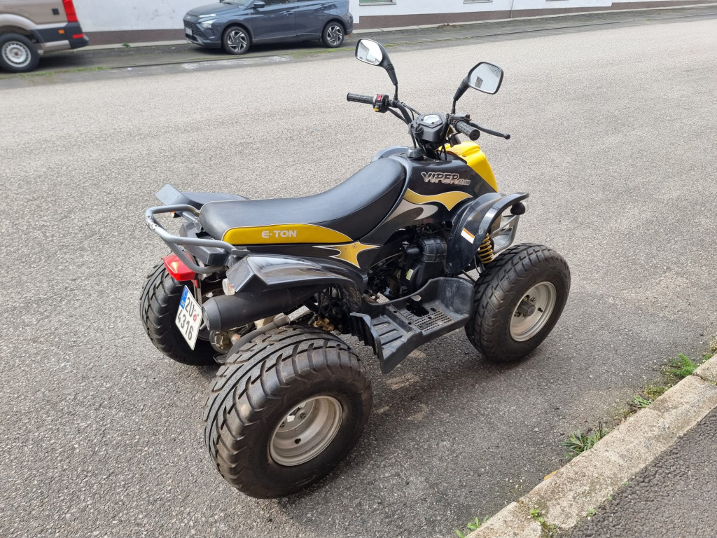 E-Ton Viper 150 