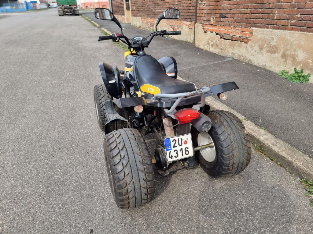 E-Ton Viper 150 