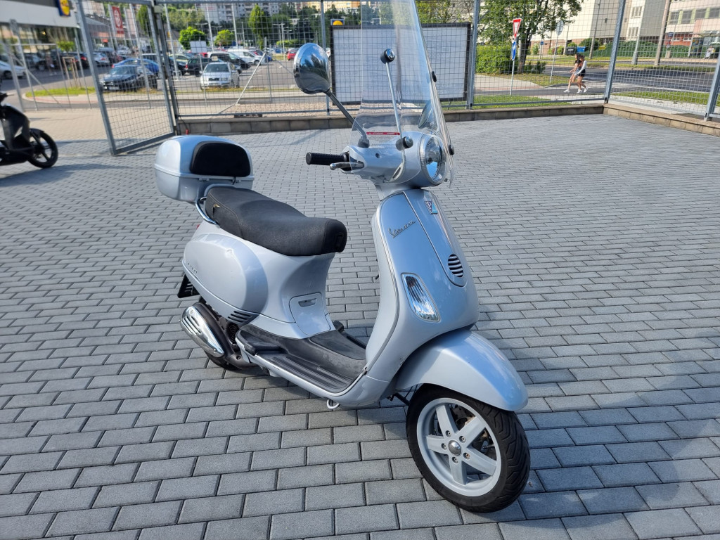 Piaggio Vespa 150