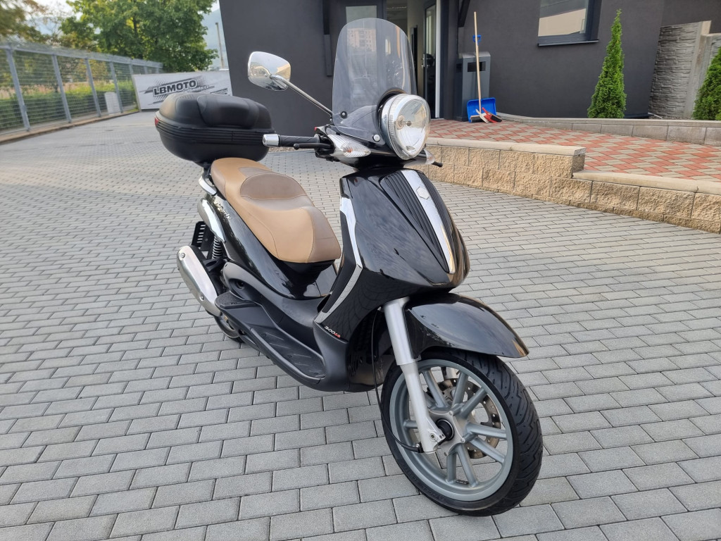 Piaggio Beverly 300i