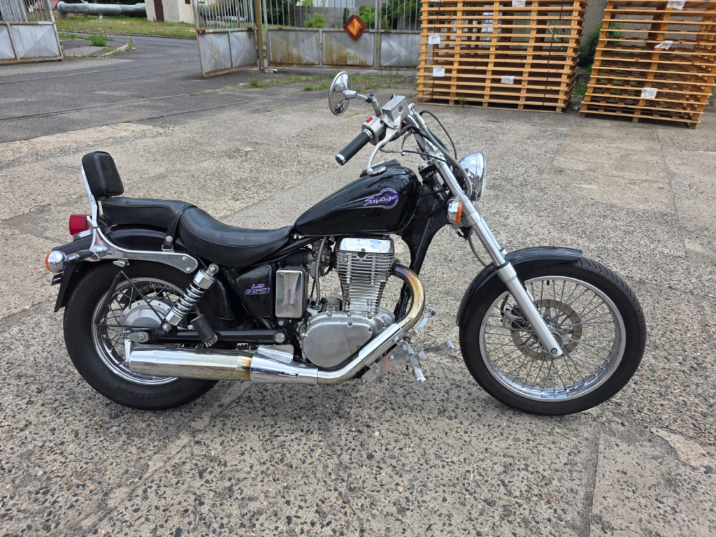Suzuki LS 650 Savage